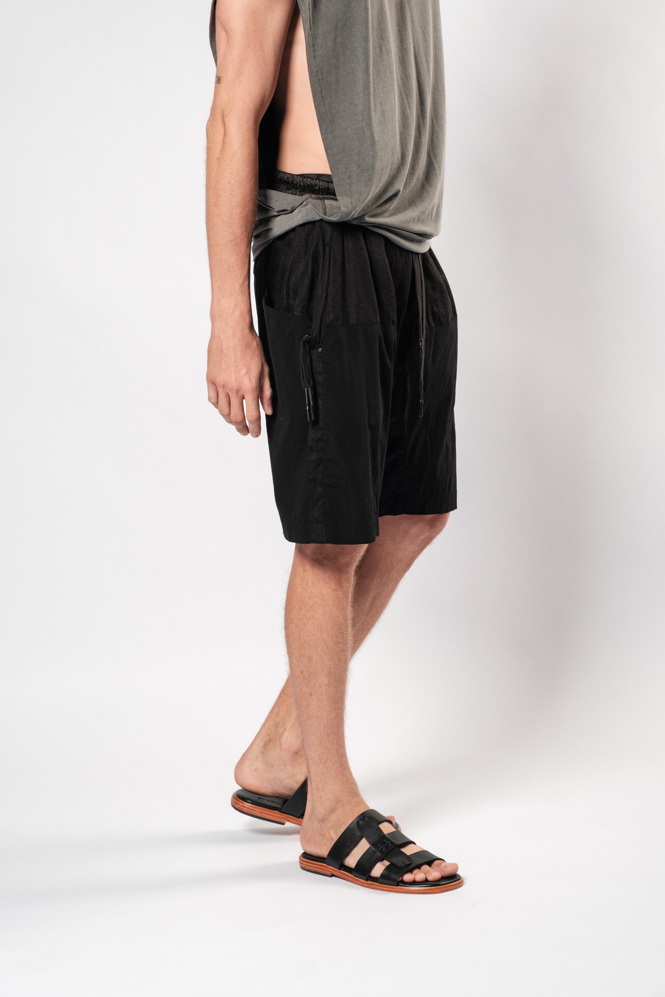 Pantalon court en lin Jungo