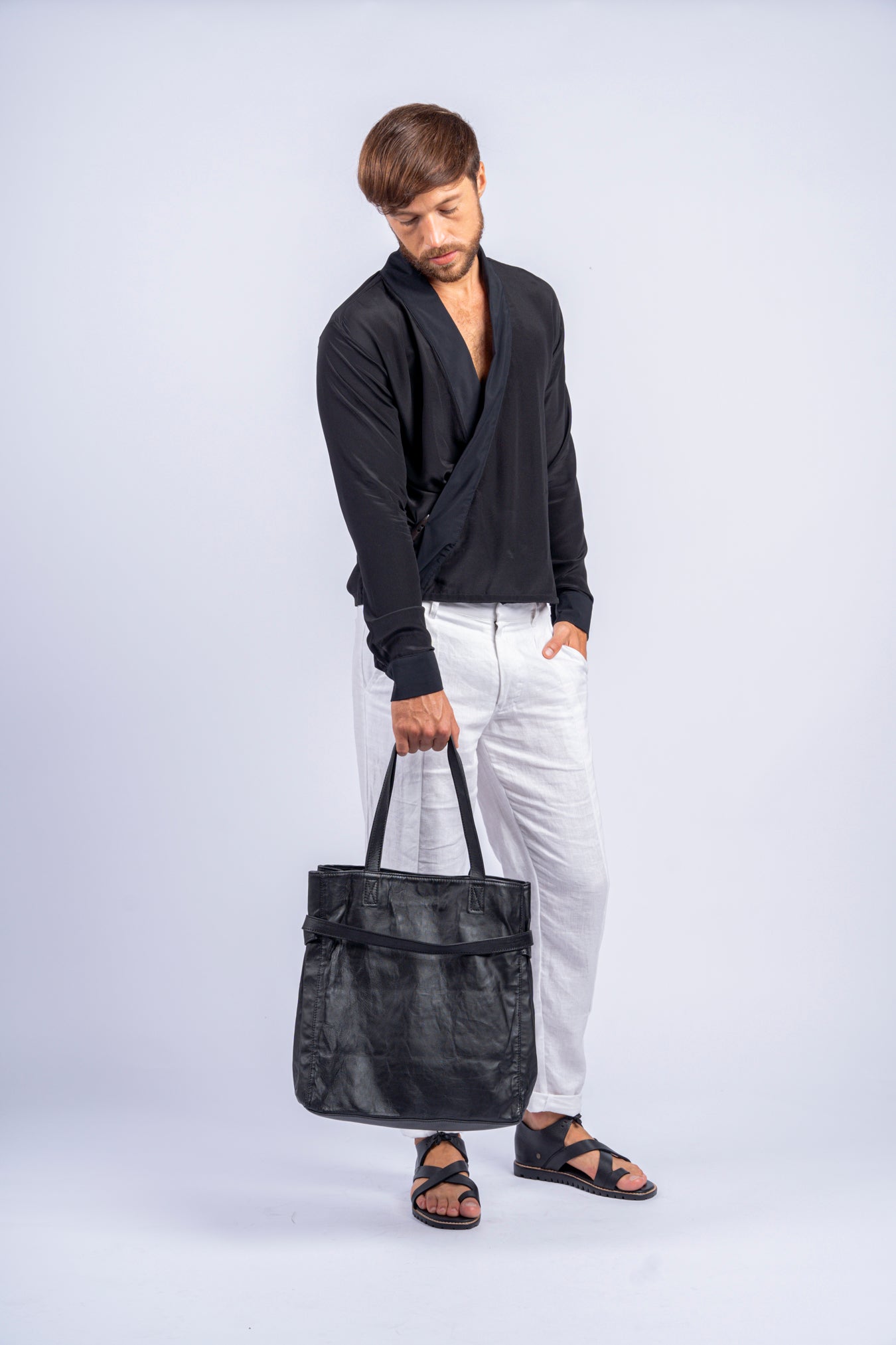Saoni Leather Bag