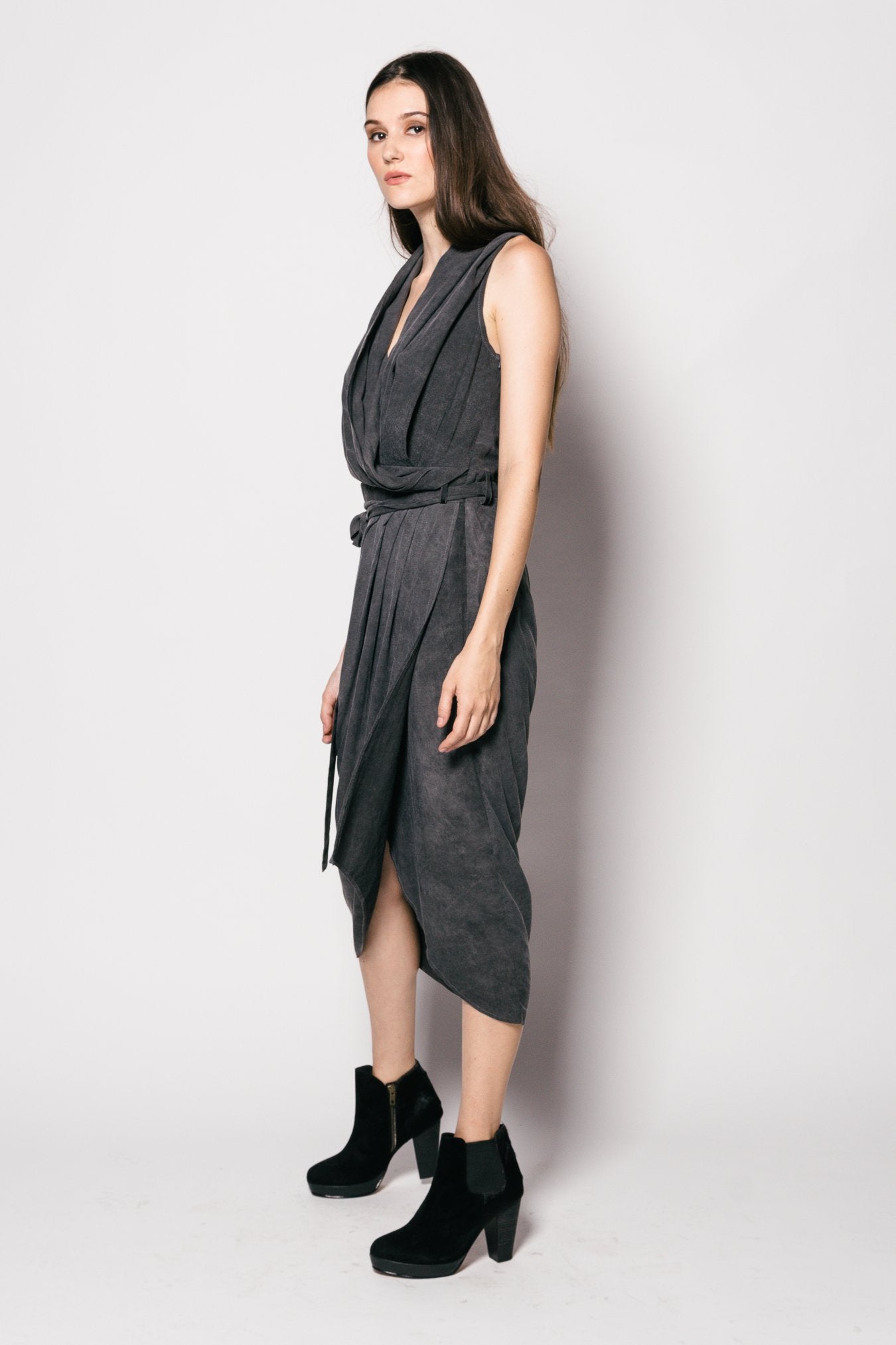 Tsubaki Sleeveless Dress